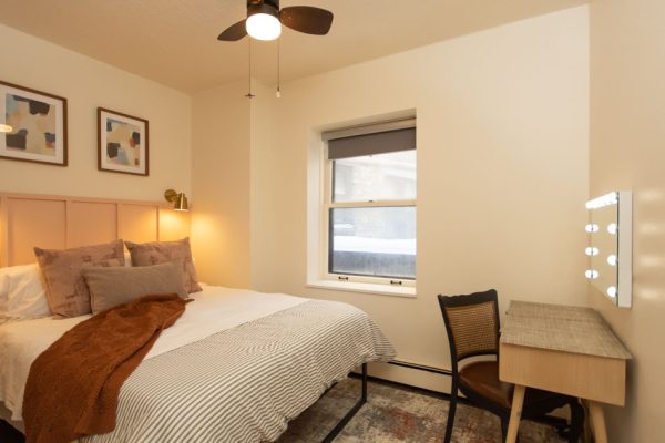 AIRBNB_THE_ANNEX_ROOM_215_ORANGE_ROOM-18