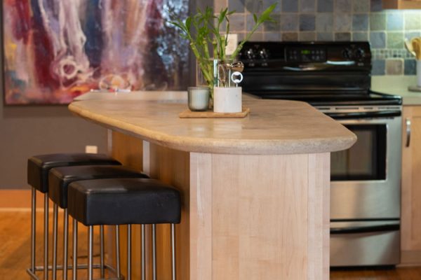 YOUNG_111_ROBERTS_STREET_UNIT_3_AIRBNB_PORTERFIELD_2022-18