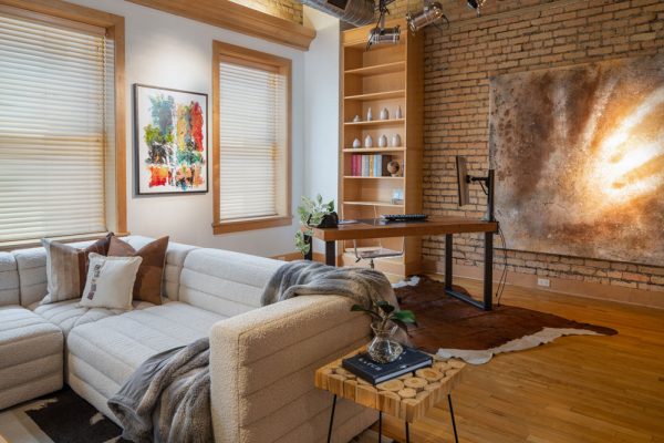 YOUNG_111_ROBERTS_STREET_UNIT_3_AIRBNB_PORTERFIELD_2022-6