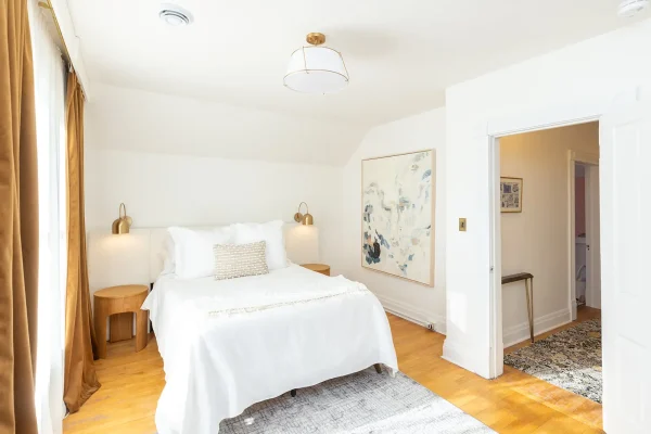 milos-bedroom-3